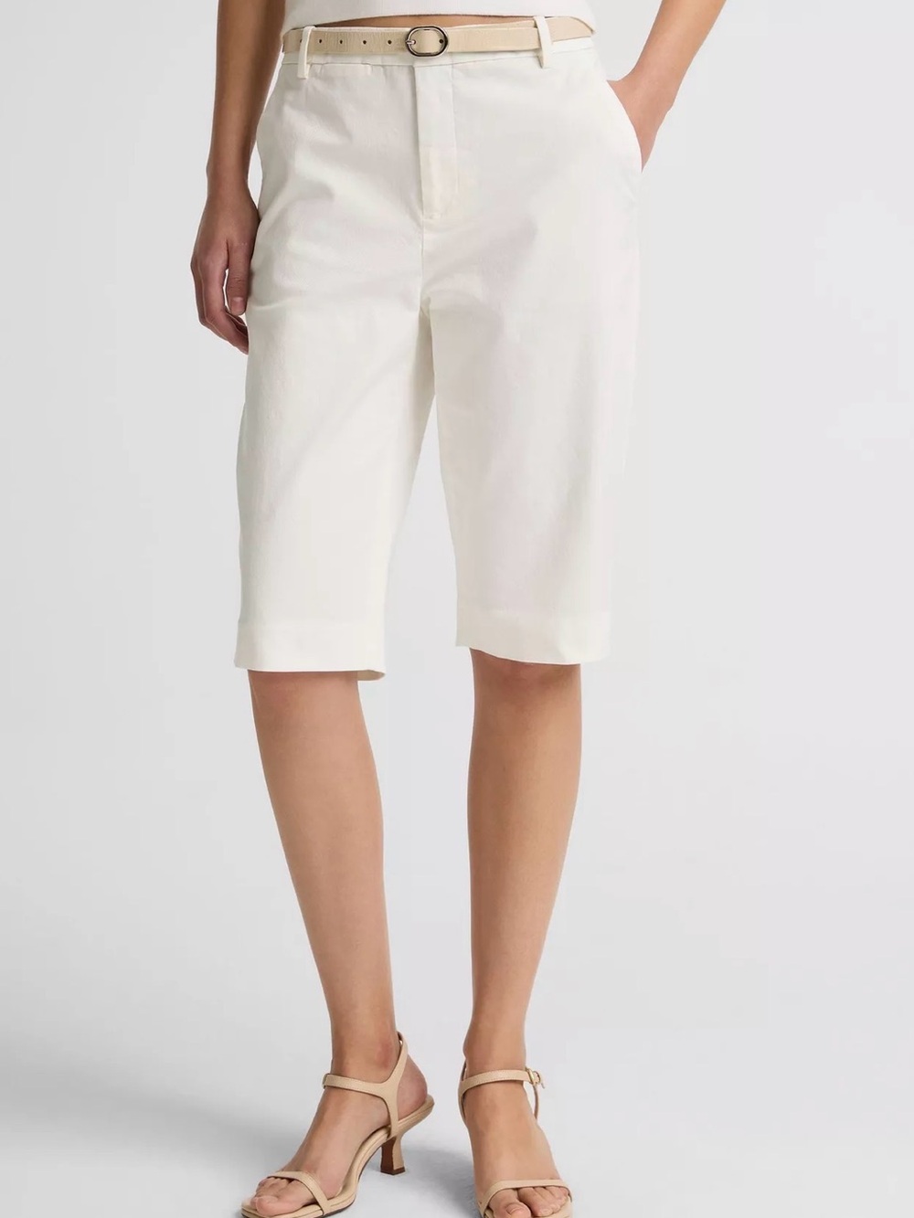 VINCE Avery Mid-Rise Italian Stretch-Cotton Short - Size 16